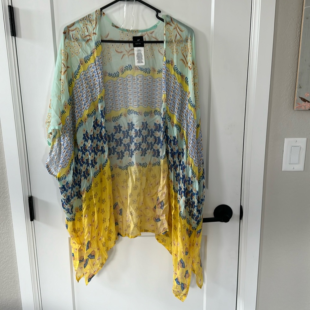 Beautiful spring colored Echo brand kimono
